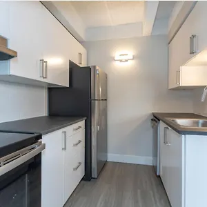 Cheesman Park 30 Day Stays Apartment