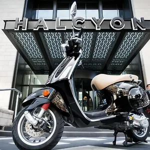 Halcyon - A In Cherry Creek Denver